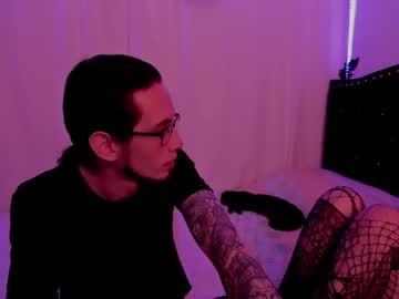 [26-11-23] hecate_and_crow chaturbate public show video