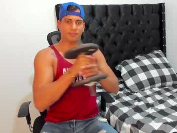 [21-06-22] axel_cullen_ chaturbate blowjob show