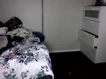 [10-03-22] krystal_xxxx record premium show video from Chaturbate.com