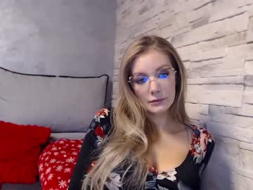 [19-01-24] juicy_olivia chaturbate public show video