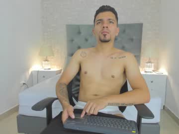 [22-03-23] thomas_grey99 record cam show from Chaturbate