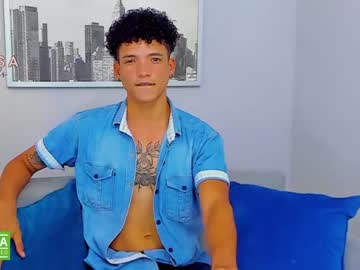 [25-03-22] aaron_manson chaturbate public