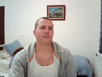 [25-10-23] moshus123 record private from Chaturbate