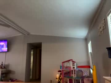 [27-11-23] jessiegal19 public show from Chaturbate