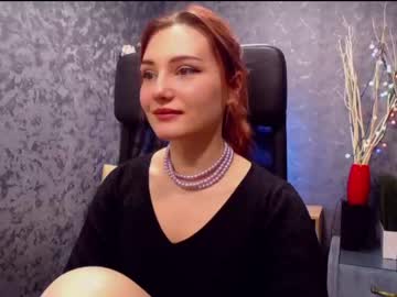 [21-04-22] holly_yumi video from Chaturbate.com