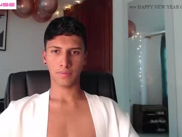 [13-01-22] boy_belmont record public show from Chaturbate