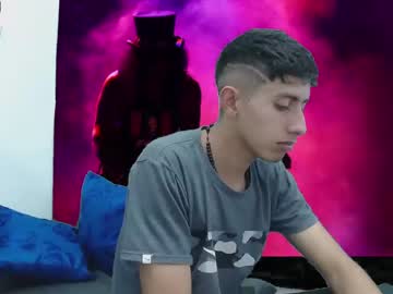 [06-08-22] badboy_gill_ private show video from Chaturbate.com