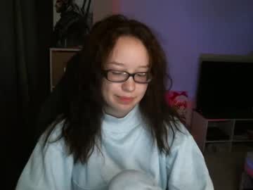 [08-09-22] kirra_kitty premium show from Chaturbate