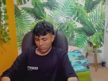 [21-04-23] thomaslous record public show from Chaturbate