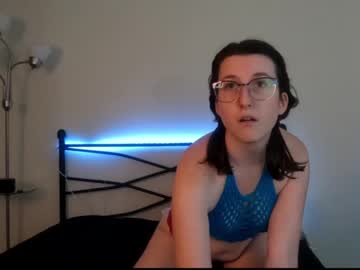 [01-09-22] magn0liamae private show from Chaturbate