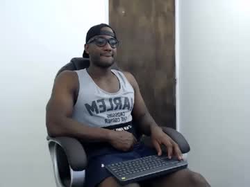 [08-07-22] mike_oc record premium show from Chaturbate