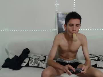 [19-03-22] alewolfs cam show from Chaturbate