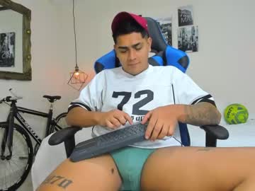 [04-11-23] aaron_vm show with cum from Chaturbate.com