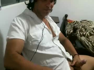 [18-03-24] juanito2727 record show with toys from Chaturbate.com
