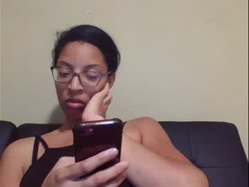 [15-06-22] queenlavish2 public webcam