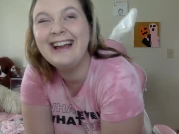 [04-08-23] avery_doll21 blowjob video from Chaturbate