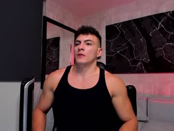 [13-04-23] scottholt_ cam show from Chaturbate
