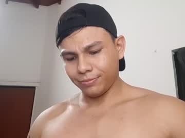 [19-04-24] roy__constance public show video from Chaturbate