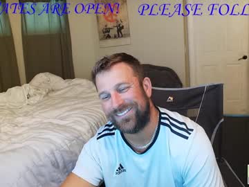 [12-10-23] mrbrewscamfam private show video from Chaturbate.com