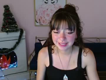 [28-12-22] candance_ferrer public webcam video from Chaturbate