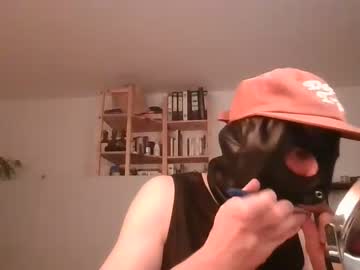 [17-11-22] that_sloth record video with toys from Chaturbate