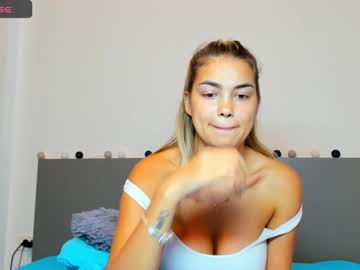 [31-10-23] _clarks video with toys from Chaturbate.com