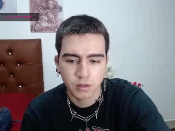 [10-04-22] deymondelcastillo record public show from Chaturbate.com