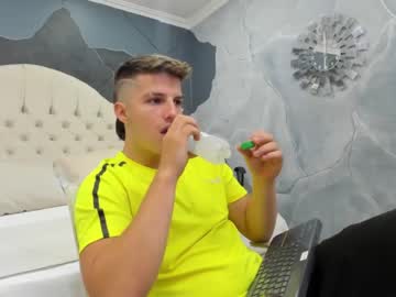 [30-03-23] tyler_crox record private show from Chaturbate