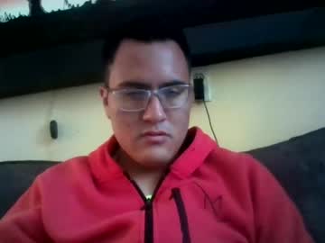 [11-08-22] urielmedina12 chaturbate private record