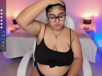 [20-04-23] gabby_cuevas record public show video from Chaturbate