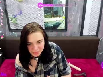 [17-02-24] charlinkiss public webcam from Chaturbate