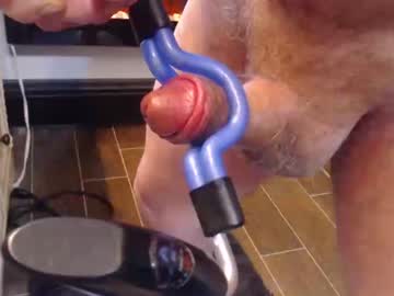 [19-05-22] somesquat record video with dildo from Chaturbate