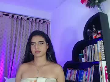 [30-05-22] karla_claus toying