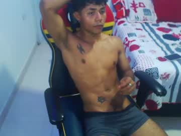 [21-06-23] muscle_dirty777 private webcam from Chaturbate