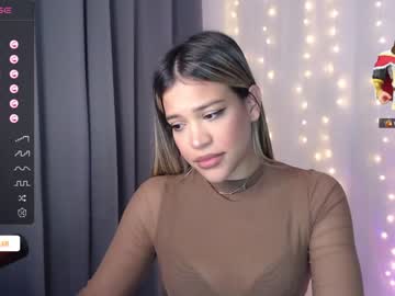 [07-11-23] khloe0410 public webcam from Chaturbate