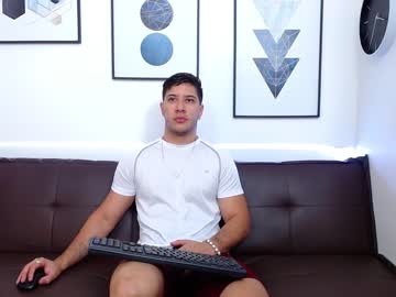 [25-09-22] aaron_shelby record show with toys from Chaturbate