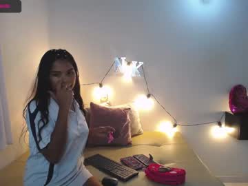 [02-02-22] melany13_sexxx public show from Chaturbate