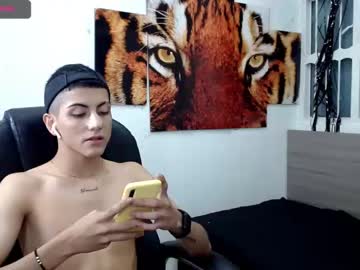[02-05-22] twinkguccy chaturbate nude record