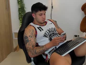 [12-11-23] deymon_franco record video with toys from Chaturbate