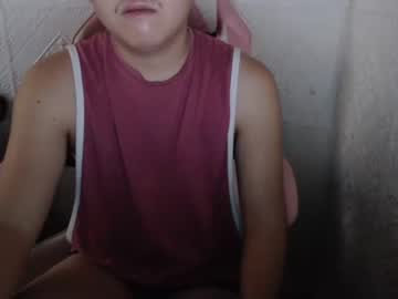 [19-03-23] chubbyfuck121097 cam video from Chaturbate