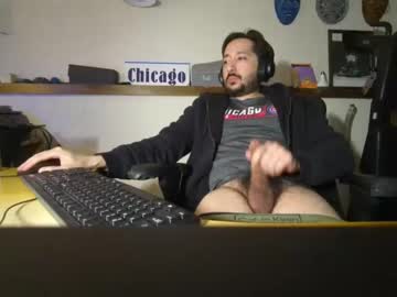 [18-04-24] chitownburb record show with toys from Chaturbate