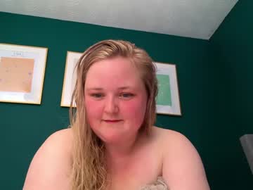 [10-08-22] queenkirsty webcam show from Chaturbate.com