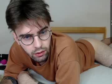 [05-03-22] holod_man record video with dildo from Chaturbate