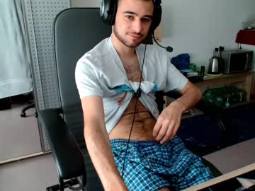 [25-06-22] shy__guy22 public show from Chaturbate