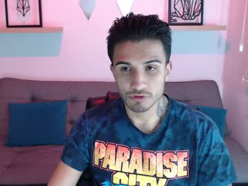 [25-05-23] hot_colombiano chaturbate toying record