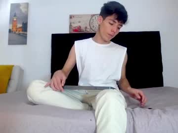 [17-03-23] izhan_tans webcam show from Chaturbate