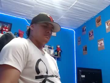 [29-06-23] juan_ariass333 chaturbate show with toys