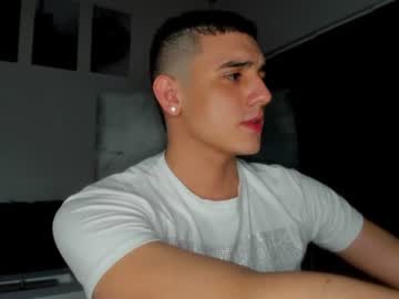 [08-07-22] the_sweet_kingg record private show from Chaturbate