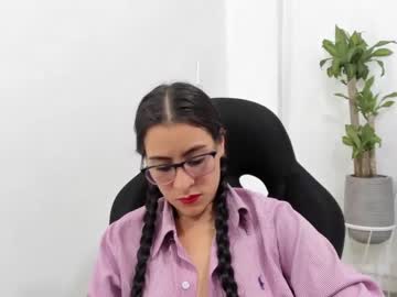 [25-06-22] milu69x chaturbate video with toys