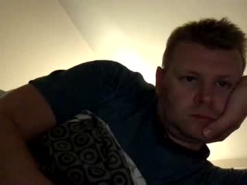 [12-10-22] plus223 cam show from Chaturbate